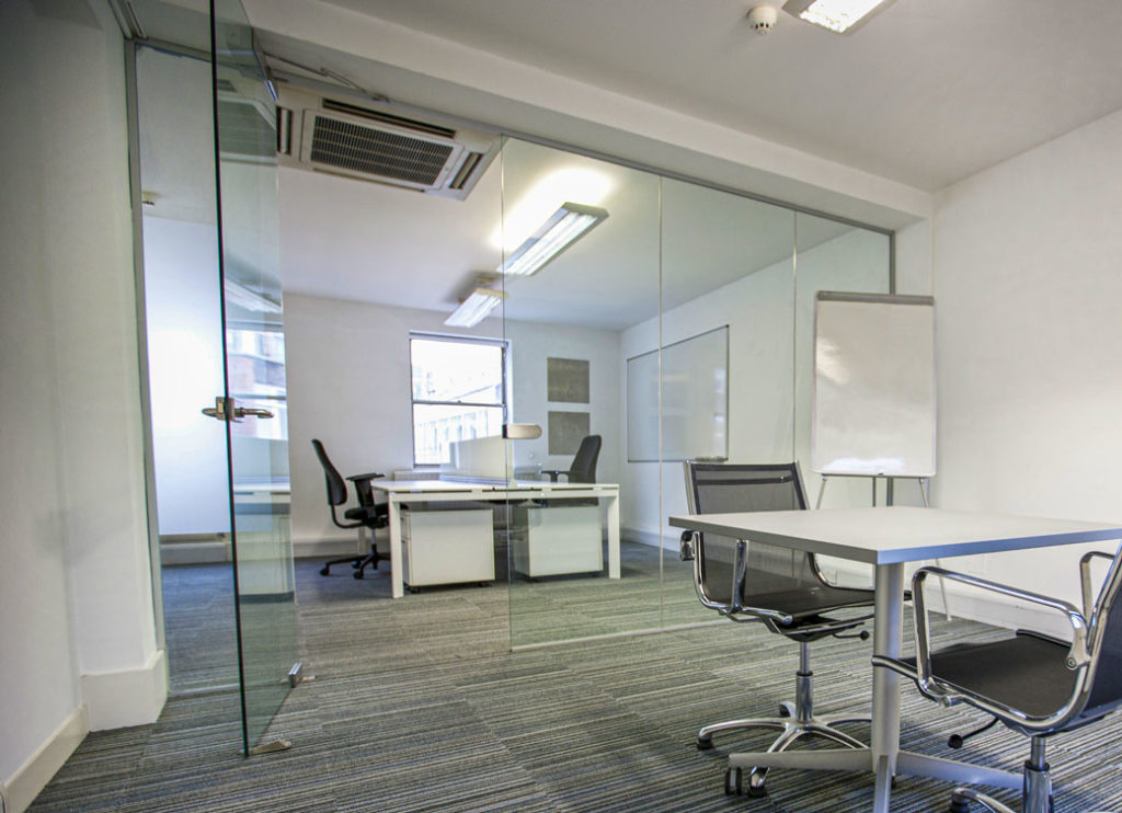 Office Walls Made With Glass